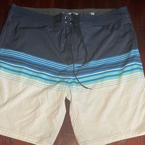 Goodfellow & Co striped swim shorts size 40